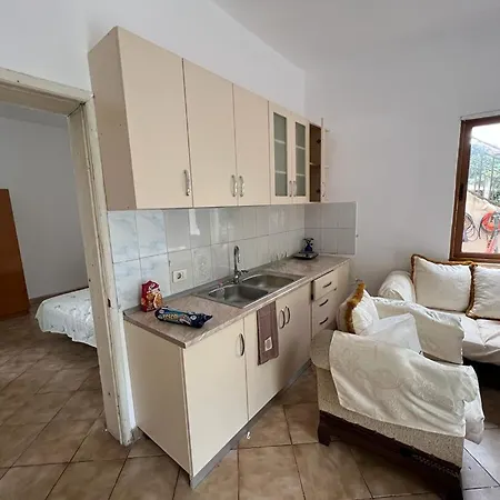 Nena Bule Appartamento Vlorë